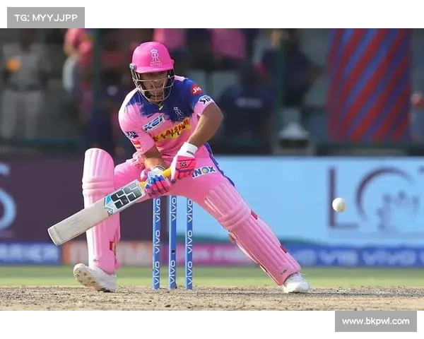 印度女子板球队队长荣膺年度最佳女性运动员称号引发热议 印度女子板球队队长荣膺年度最佳女性运动员称号引发热议